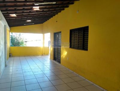 Casa para Venda, em Mogi das Cruzes, bairro Vila Cintra, 2 dormitórios, 2 banheiros, 1 vaga