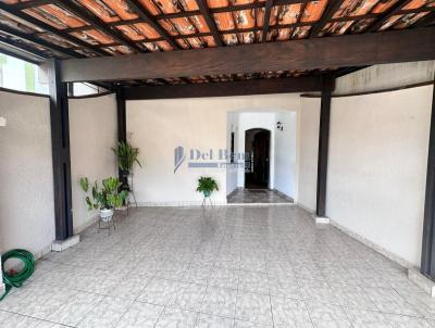 Sobrado para Venda, em Mogi das Cruzes, bairro Centro, 2 dormit�rios, 1 banheiro, 2 su�tes, 2 vagas