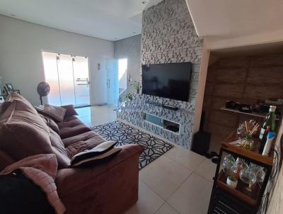 Sobrado para Venda, em Mogi das Cruzes, bairro Vila Lav�nia, 2 dormit�rios, 2 banheiros, 1 vaga